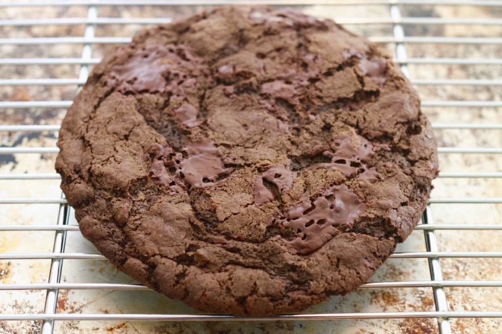 Homemade, Giant, Single-Serving, Cookies, Chocolate chip, Sugar cookie, Double chocolate chip, Gemma Stafford, Bigger Bolder Baking, Baking, Baking videos, Recipes, How to make giant cookies
