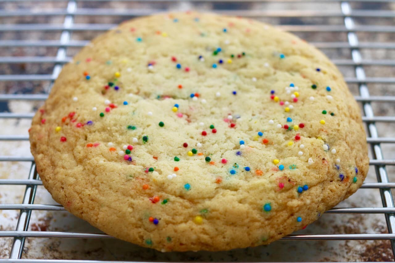 One Giant Sugar Cookie - Sally's Baking Addiction
