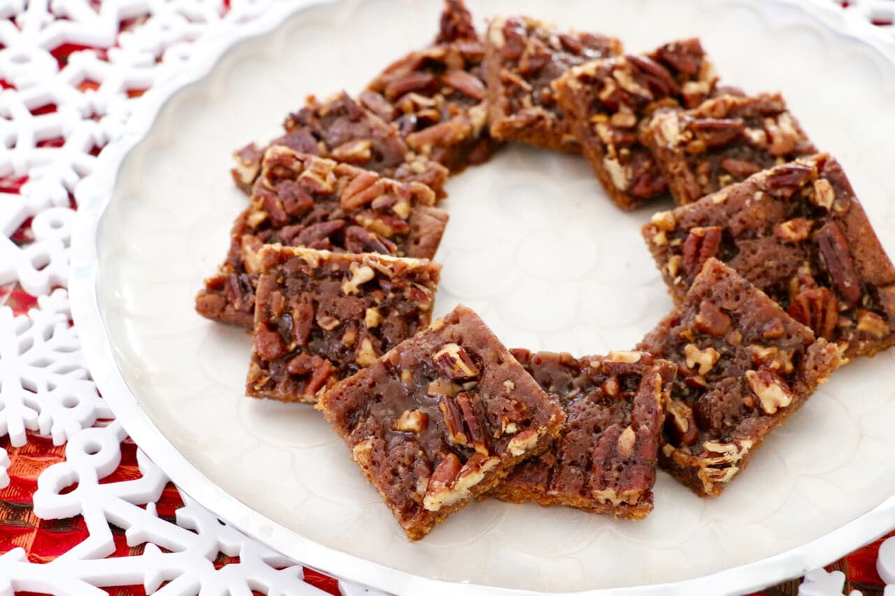 Pecan Praline Cookies are the only cookie recipe you will need for the holiday season!