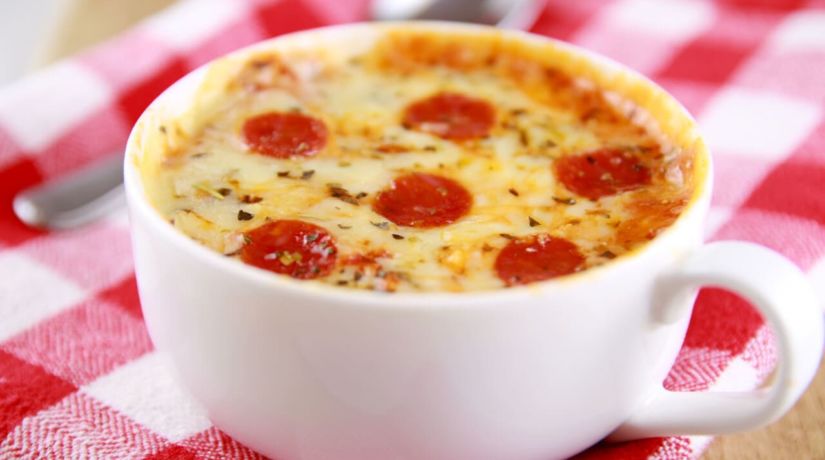 Microwave Mug Pizza Recipe -INSANELY good Pizza made in the microwave. Single serving, real food, made in minutes