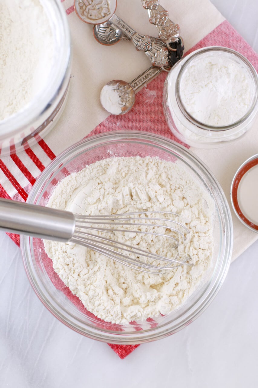 DIY Cake Flour Substitute How to Make Cake Flour at Home