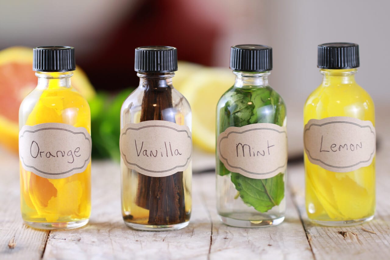 How to make Extracts, How to make Vanilla extract, How to make Orange extract, How to make lemon extract, how to make flavor extracts, homemade flavor extracts, vanilla essence, homemade vanilla essence, How to make Mint extract, DIY extracts, DIY vanilla extract, DIY Vanilla extract, DIY Orange extract, DIY lemon extract, DIY Mint extract, homemade Vanilla extract, homemade Orange extract, homemade lemon extract, homemade Mint extract, how to recipes, basic baking tips, basic baking, baking, baking recipes, dessert, desserts recipes, desserts, cheap recipes, easy desserts, quick easy desserts, best desserts, best ever desserts, simple desserts, baking techniques, baking methods, simple recipes, recieps, baking recieps, how to make, how to bake, cheap desserts, affordable recipes, Gemma Stafford, Bigger Bolder Baking, bold baking, bold bakers, bold recipes, bold desserts, desserts to make, quick recipes