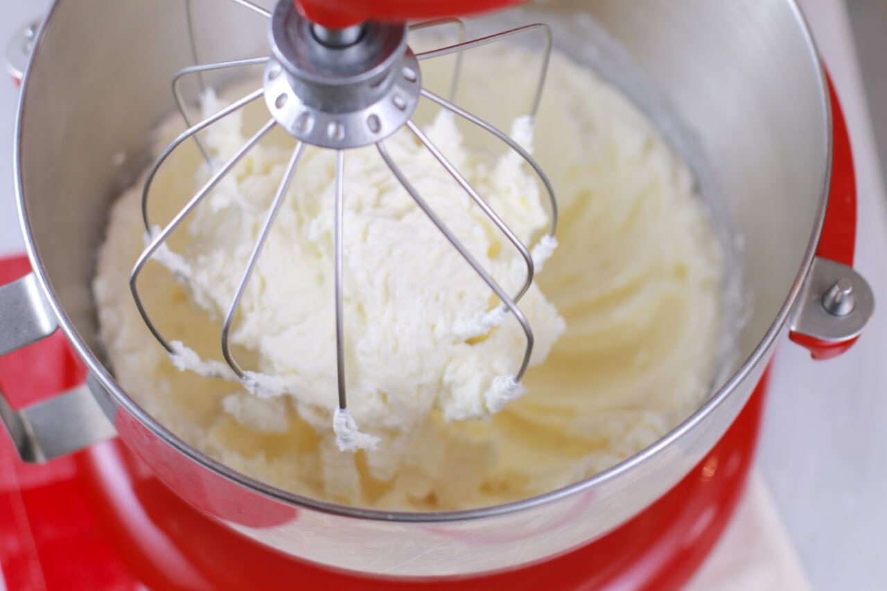 How to cream Butter and Sugar- An important baking technique that is the base for a lot of recipe. See how to do it correctly and get great results with your baking