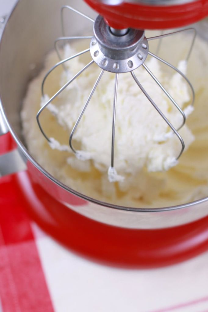 How to Cream Butter and Sugar using a stand mixer. An important baking technique that is the base for a lot of recipe. See how to do it correctly and get great results with your baking.