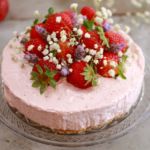 No-Bake Strawberry Cheesecake