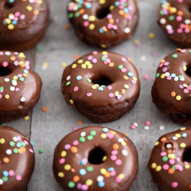 Chocolate Cake Donuts & DIY Donut Tin