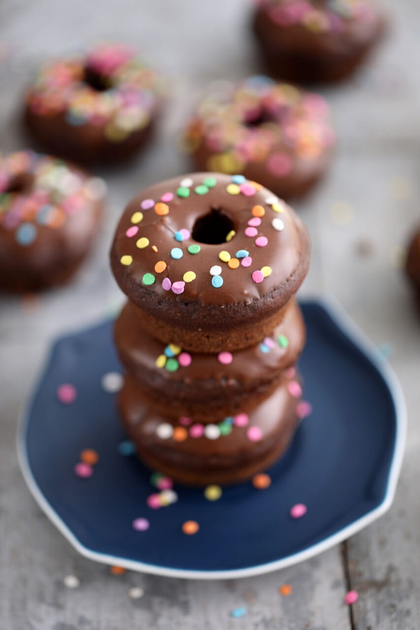 Chocolate Cake Donuts, Chocolate Cake Donuts recipe, Chocolate Donuts recipe, donut recipe, baked donuts, doughnut recipe, homemade donuts, glazed donuts, baked donut recipe, chocolate recipes, donuts, doughnuts