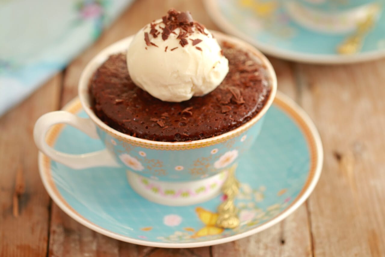 Nutella Mug Brownie - It takes just 3 ingredients and just 1 Minute to make thee BEST EVER Brownie in a Mug!