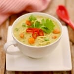 Microwave Thai Green Curry in a Mug - Did you know you could make this in the microwave?? it's a real game changer.