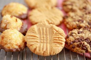 3 Ingredient Cookies: Three AMAZING Recipes!