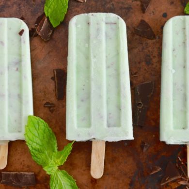 Mint Chocolate Chip Popsicles