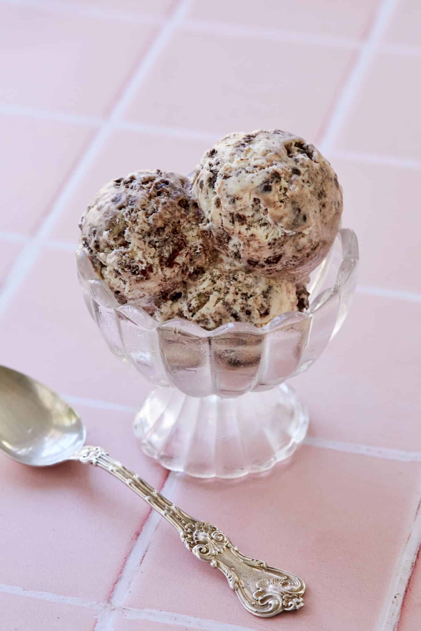 Cookies and Cream Ice Cream scooped in a bowl