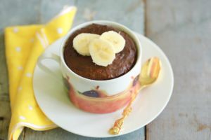 1 Minute Chocolate Banana High-Protein Mug Cake