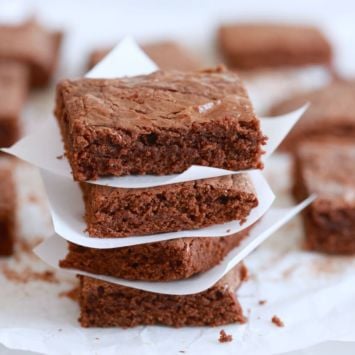 3 Ingredients Nutella Brownies - Yes, just 3 INGREDIENTS!!!! And possibly the nicest Brownies ever!!