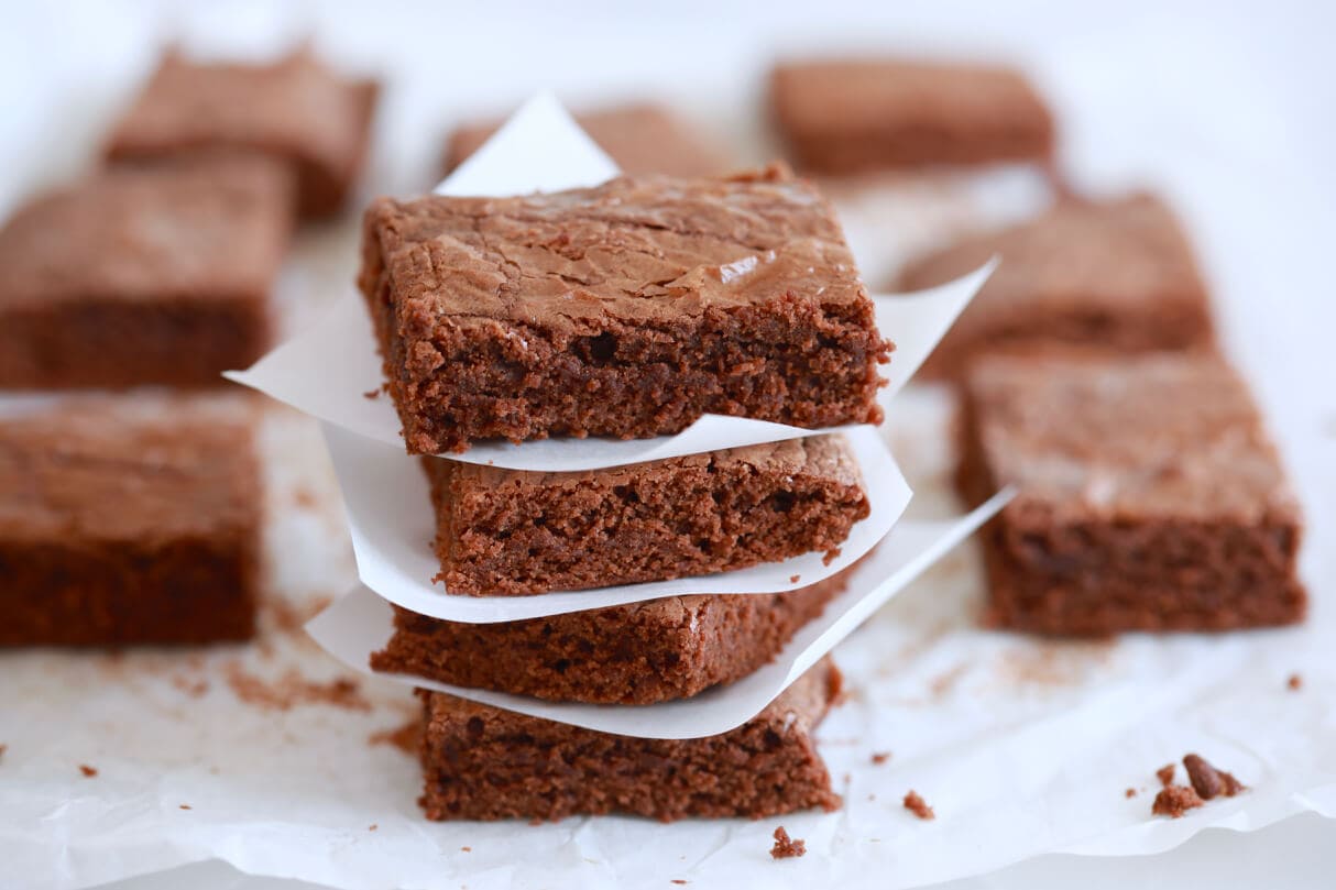 3 Ingredients Nutella Brownies - Yes, just 3 INGREDIENTS!!!! And possibly the nicest Brownies ever!!