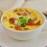 Microwave Mug Quiche - Thee perfect single serve meal that can be made in less than 5 minutes in the microwave