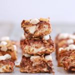 S'more Rice Crispy Treats - Easy, No Bake treats that are perfect for Back To School