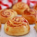 Pepperoni Pizza Rolls - The perfect treat for the pizza lovers out there!!