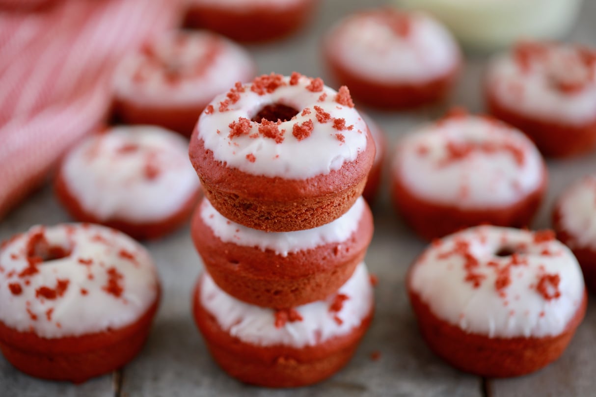 Red Velvet Donuts with cream Cheese frosting - if you like Red velvet desserts you will love these, and they are baked!!