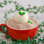 Want a Christmas cookie in less than 1 minutes? Check out these Holiday Microwave Mug Cookies
