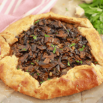 Do you like mushrooms? This galette recipe is for you!