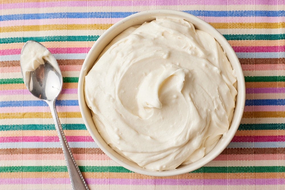 How to Make Cream Cheese Frosting