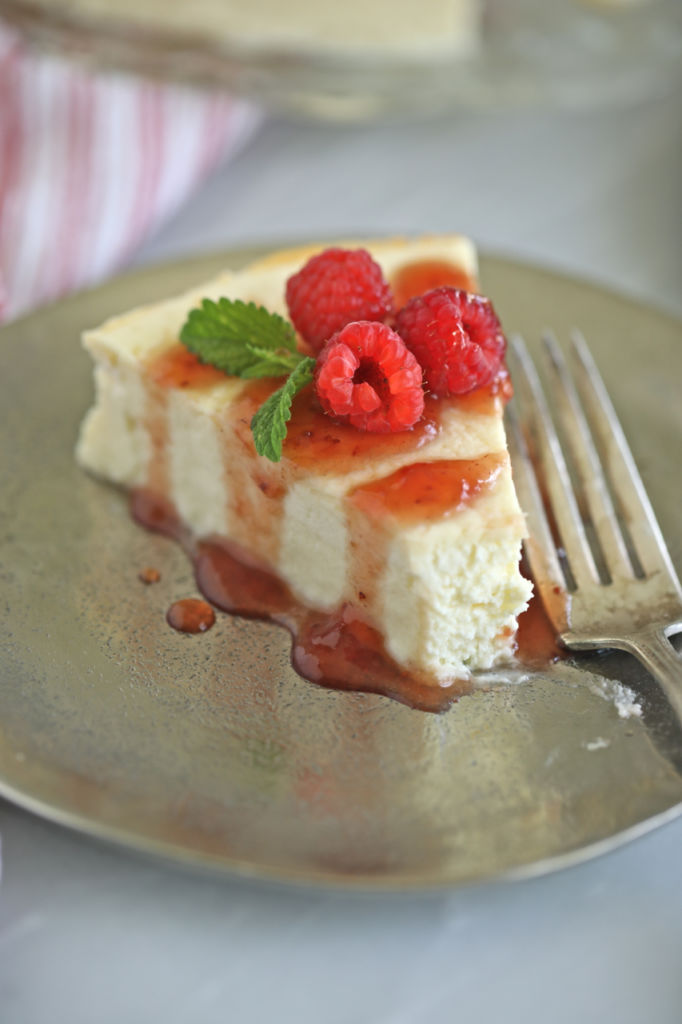Sugar free baked cheesecake recipe, showing texture.