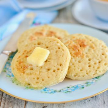 No-Knead Homemade Crumpets Recipe