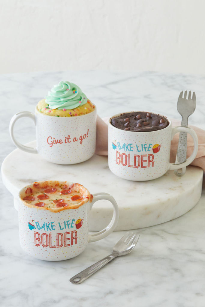Gemma's Mug Meals Mug with funfetti cake, brownie, and pizza — and sporks.