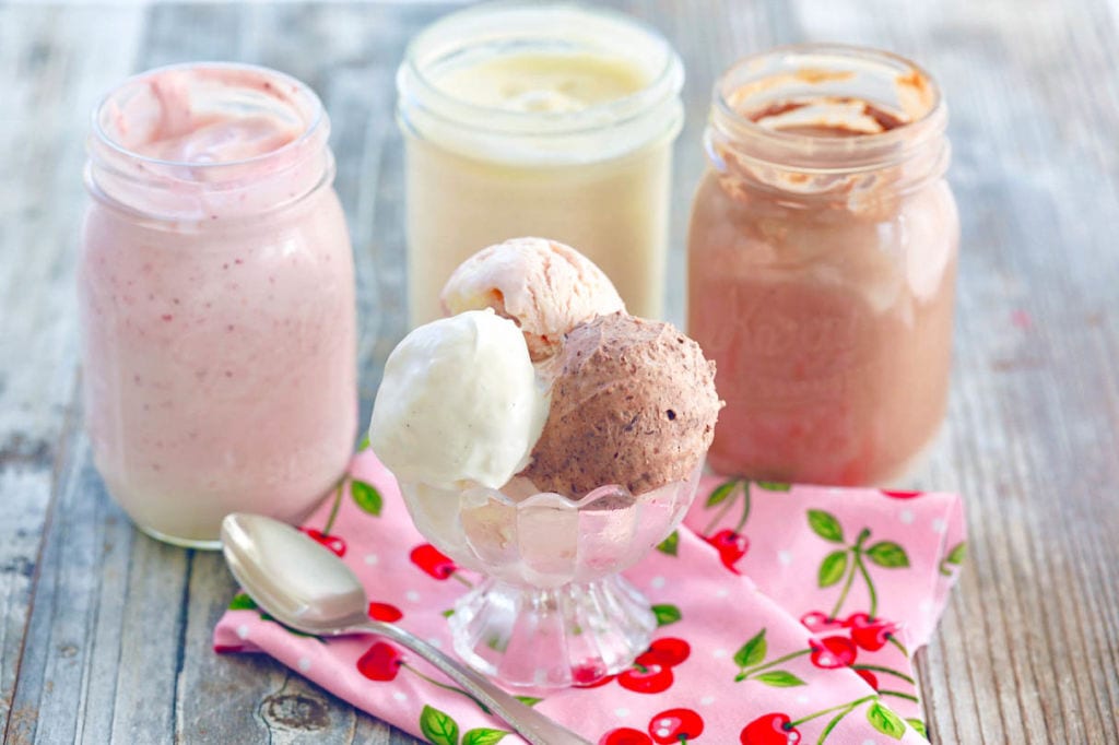 How to Make Homemade Ice Cream in a Jar (with Just 2 Ingredients!)
