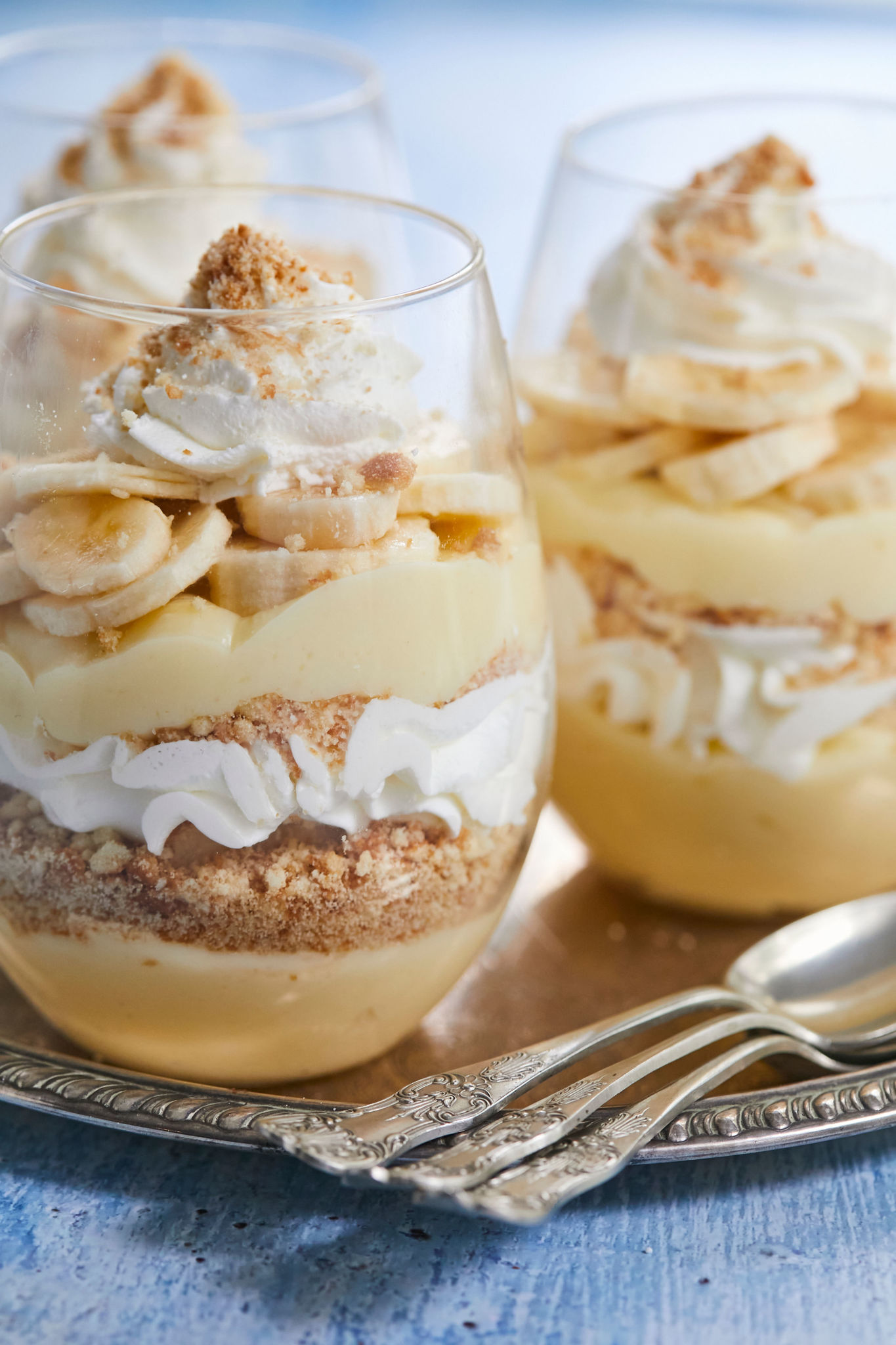 The side-view of my perfect creamy banana pudding recipe, showing all of the decadent layers.