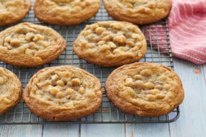 White Chocolate Macadamia Nut Cookies