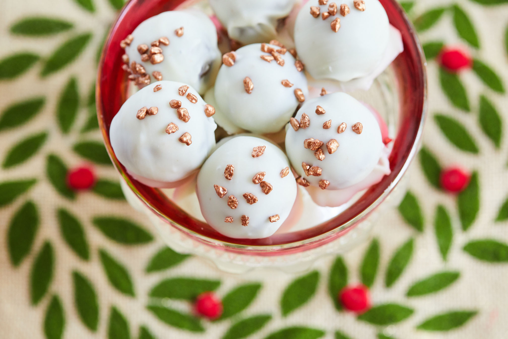 A bowl of Gingerbread Truffles.