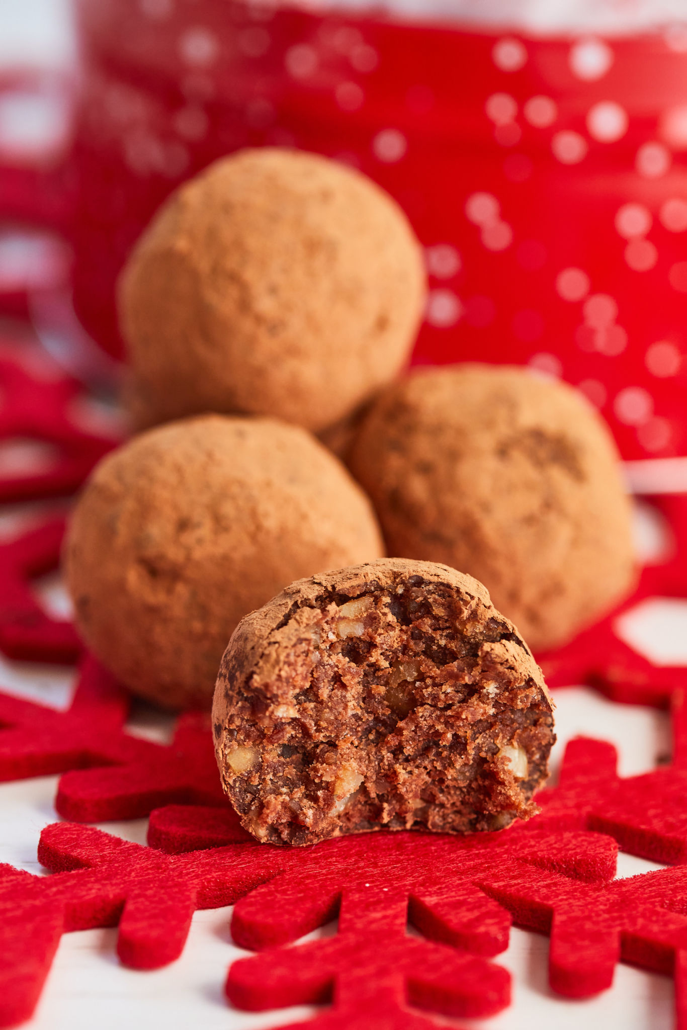 The inside of my Holiday Rum Balls recipe!