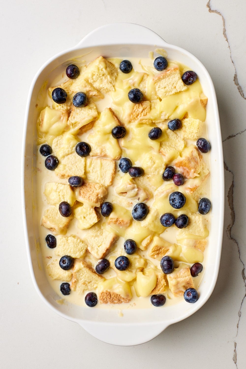 Add blueberries and lemon curd
