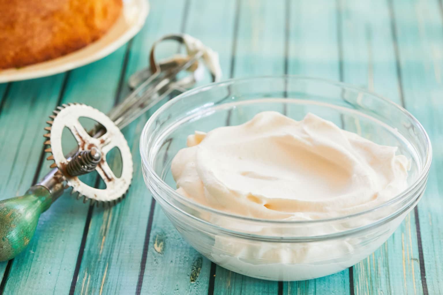 How To Make Stabilized Whipped Cream Gemmas Bigger Bolder Baking