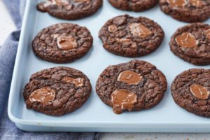 '5 Star' Triple Chocolate Chip Cookies