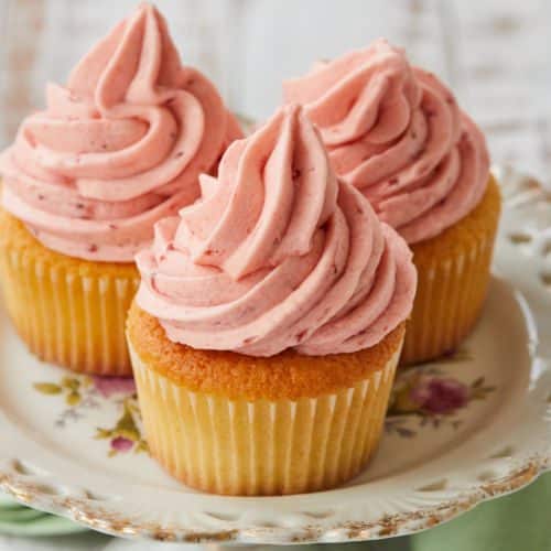 Fresh Strawberry Buttercream Frosting