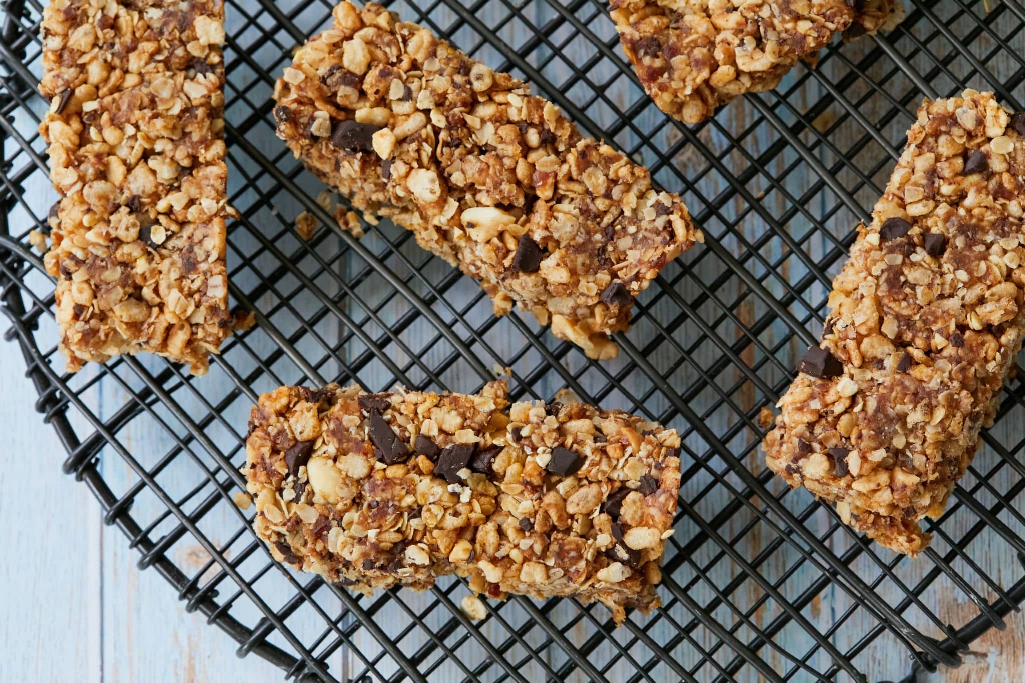 Peanut Butter Chocolate Chip Homemade Clif Bars BBB