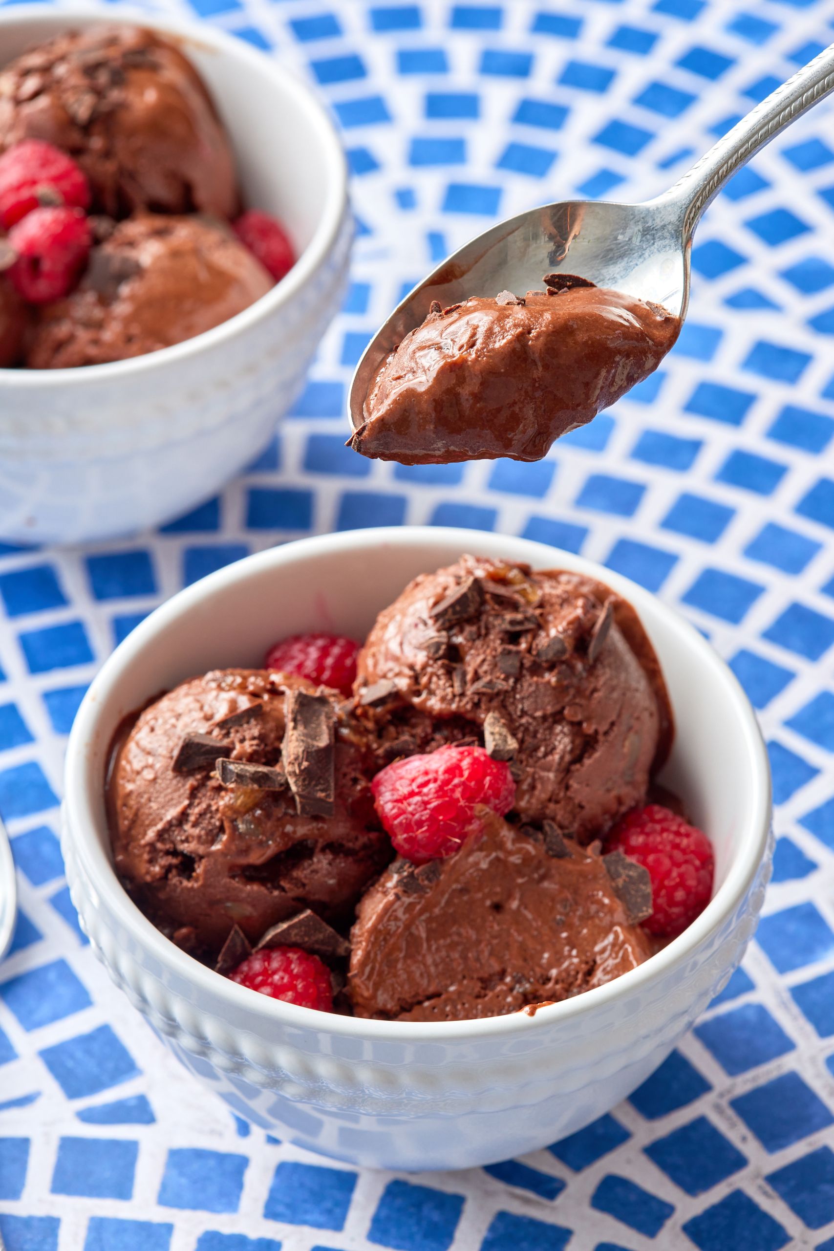 A close-up shot at the ice cream shows its thick and smooth consistency. 