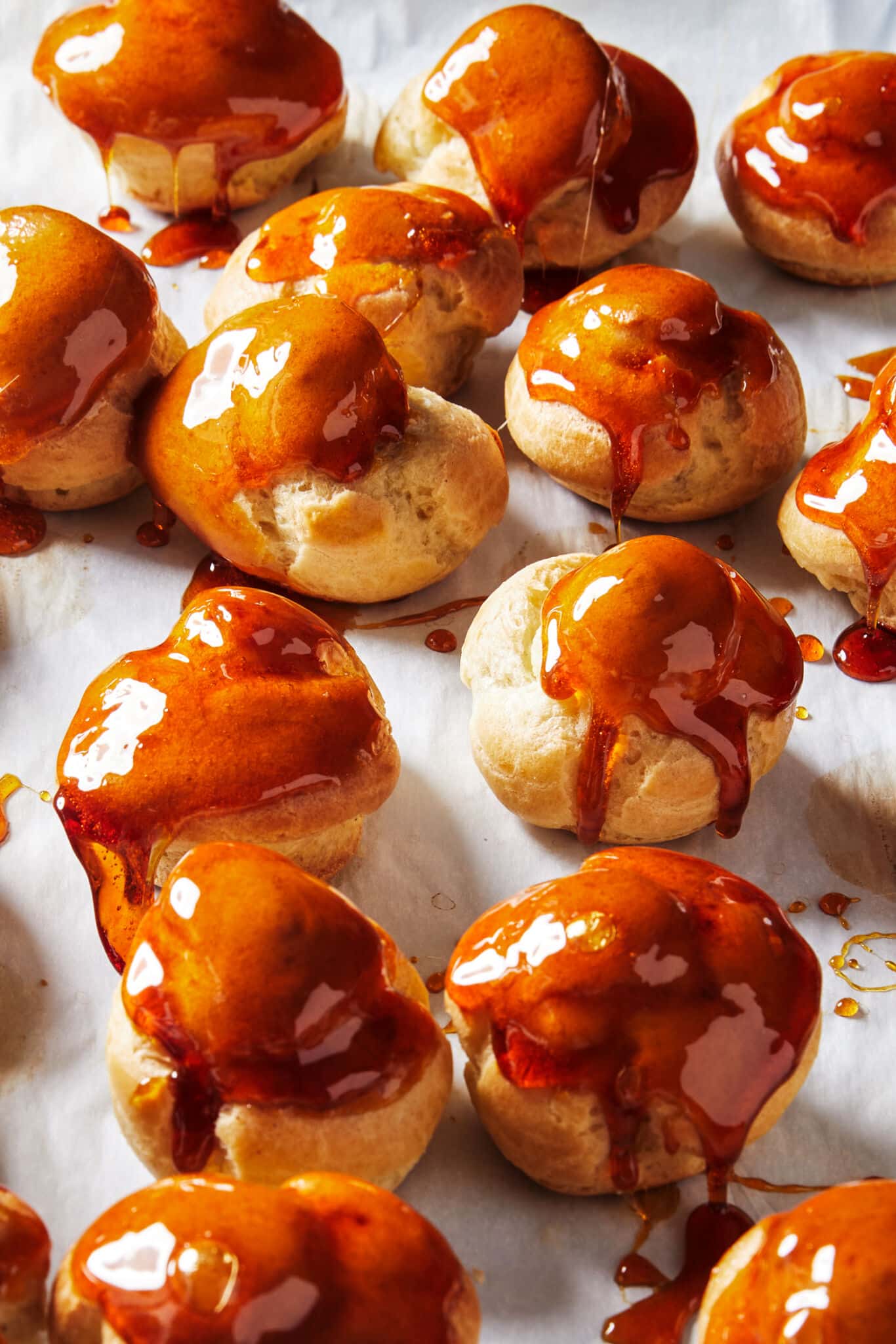 How to Make a Croquembouche with Video   Step by Step Guide   - 81
