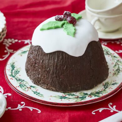 Aunty Marian's No-Bake Christmas Cake