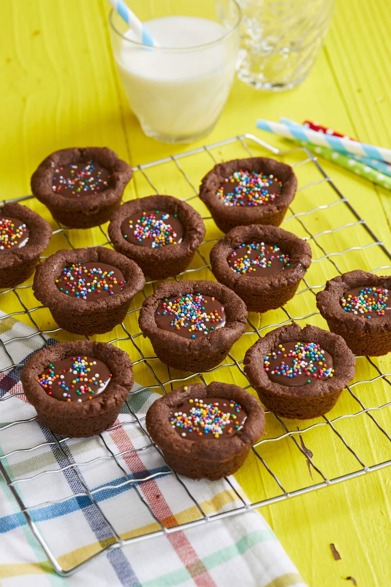 Chocolate Cookie Cups Recipe  - 2