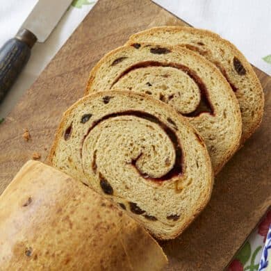 Easiest Cinnamon Swirl Raisin Bread Recipe
