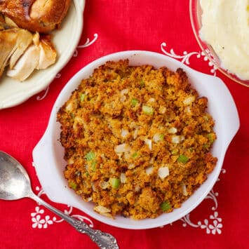 Golden Cornbread Stuffing is paired with turkey and mashed potatoes.