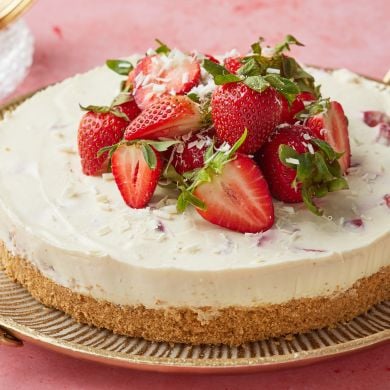 Strawberry White Chocolate Cheesecake